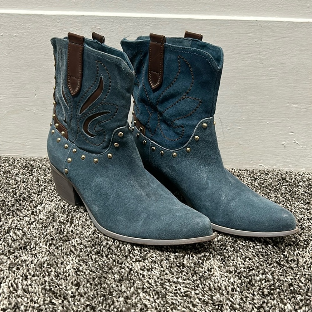 Vintage Short Cowboy Boots